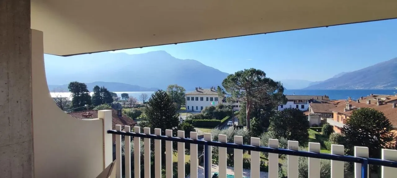 Appartamento Terrazza Silvio Beautiful Lake View Domaso Italia