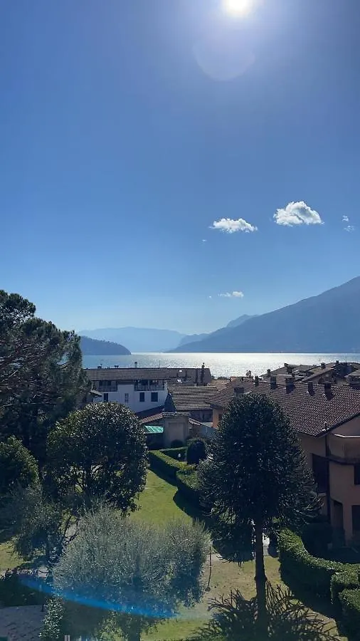 Terrazza Silvio Beautiful Lake View Domaso